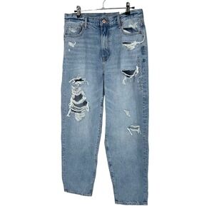 NWT American Eagle Outfitters Womens 8 Mom Jeans High Rise Relaxed Light Wash